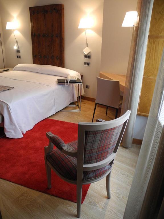 Hospederia Chapitel Hotel Estella Quarto foto